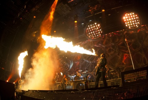 „Rammstein“ sugrįžo su dar galingesniu užtaisu